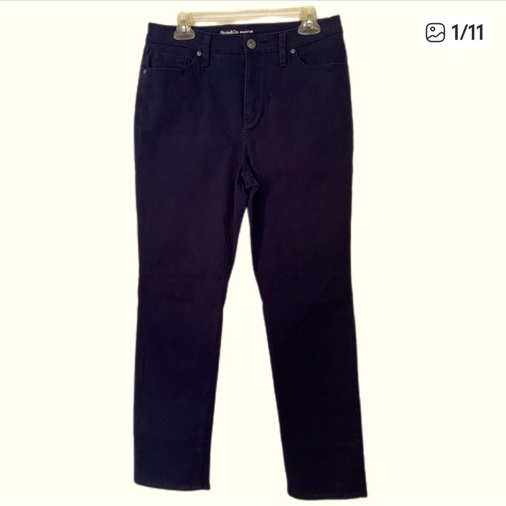 Style & Co. Indigo bootcut jeans, Sz 8 petite.